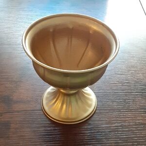 Gold Color Metal Flower Pot